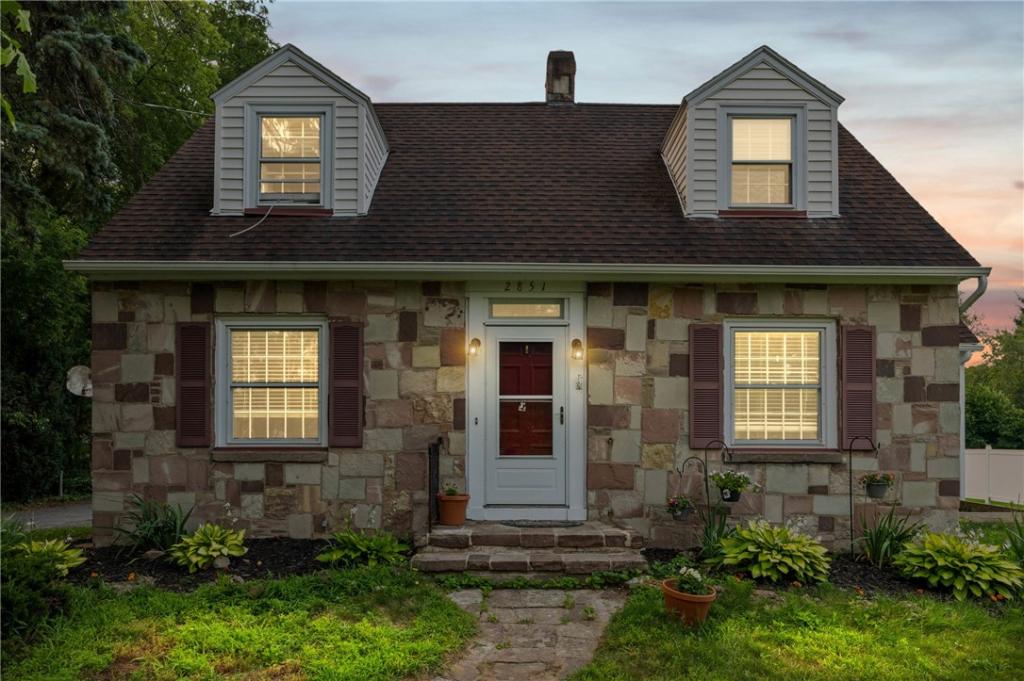 MLS #R1698673 image #0
