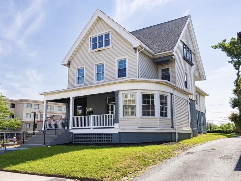 MLS #R1698749 image #0