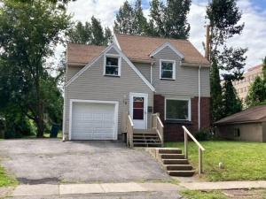 MLS #R1699831 image #0