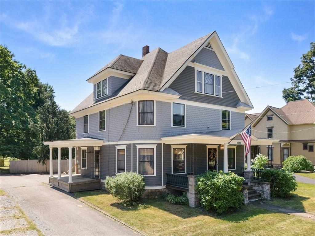 MLS #R1700489 image #0