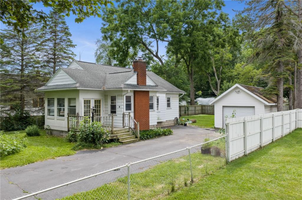 MLS #R1700688 image #0
