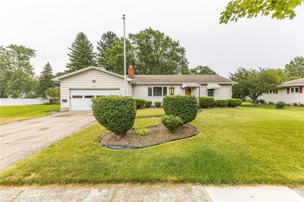 MLS #R1700798 image #0