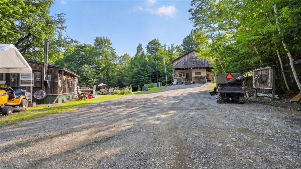MLS #R1700876 image #0