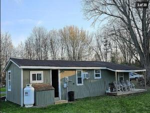 MLS #R1701079 image #0