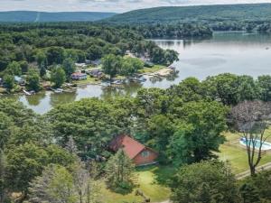 MLS #R1701791 image #0