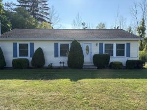MLS #R1703261 image #0