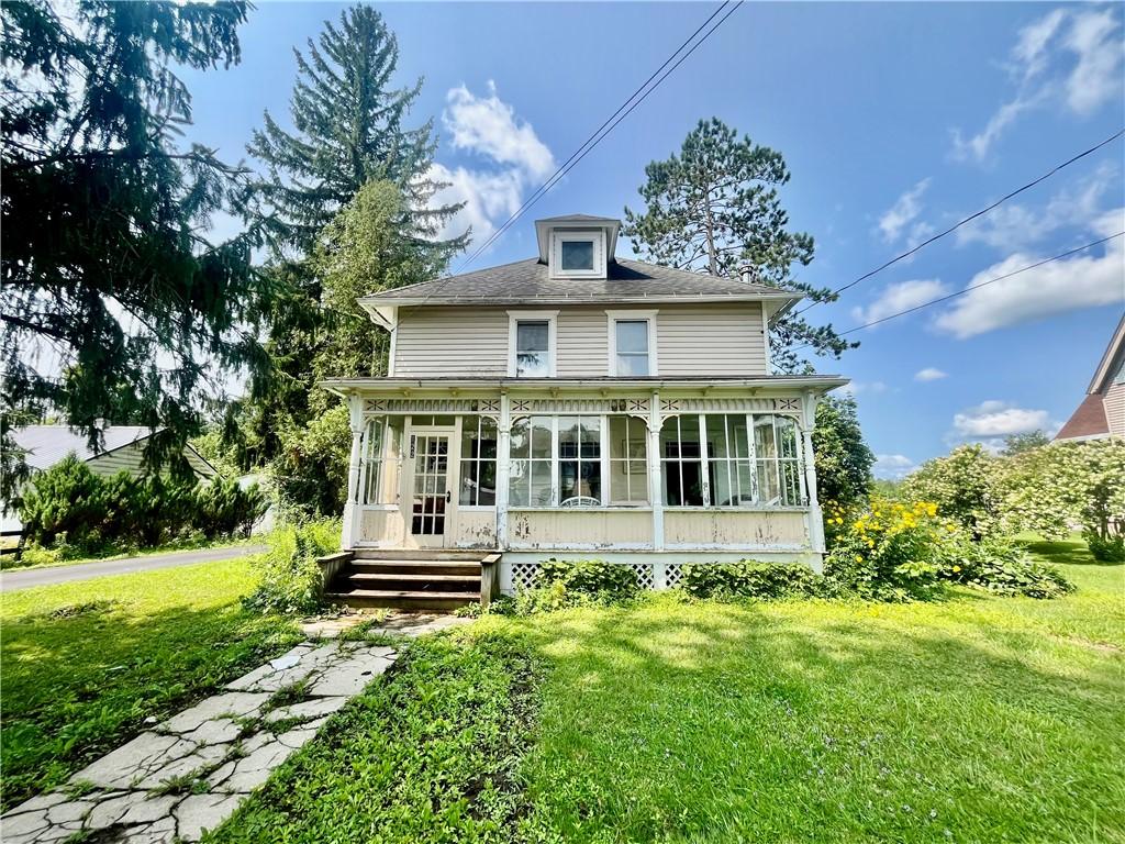 MLS #R1703316 image #0