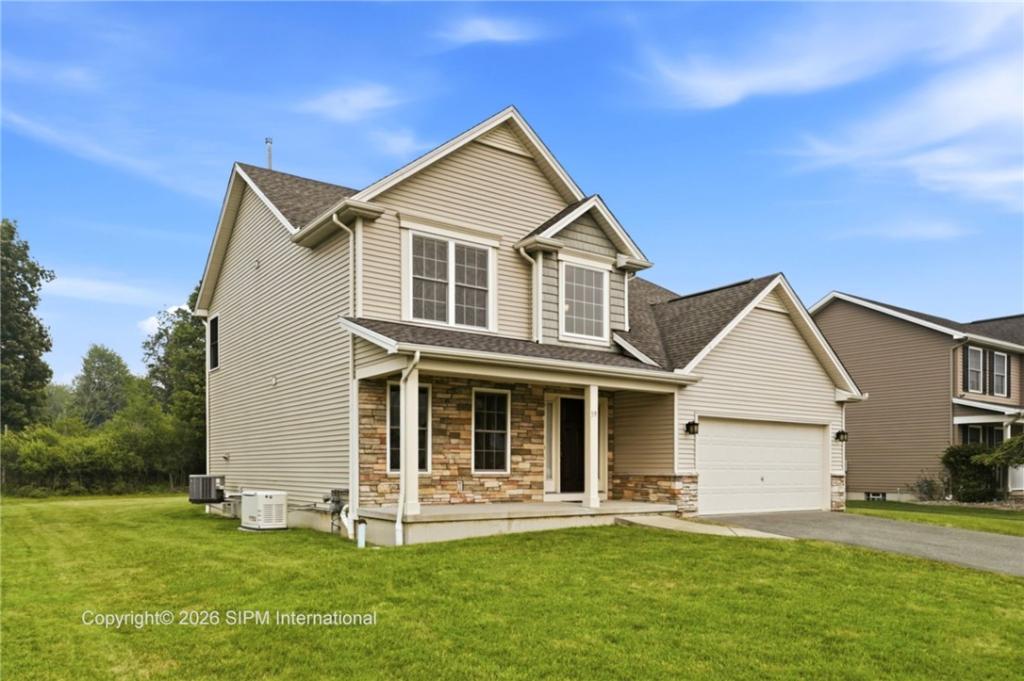 MLS #R1703403 image #0