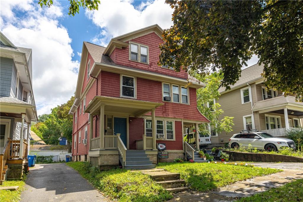 MLS #R1703889 image #0