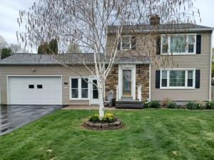 MLS #R1704233 image #0
