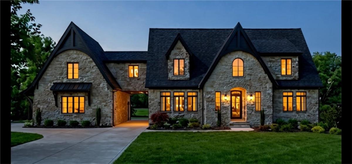 MLS #R1704247 image #0
