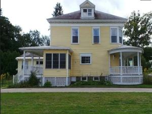 MLS #R1704749 image #0