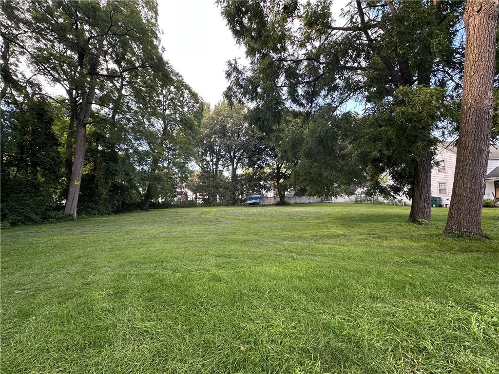 MLS #R1706237 image #0