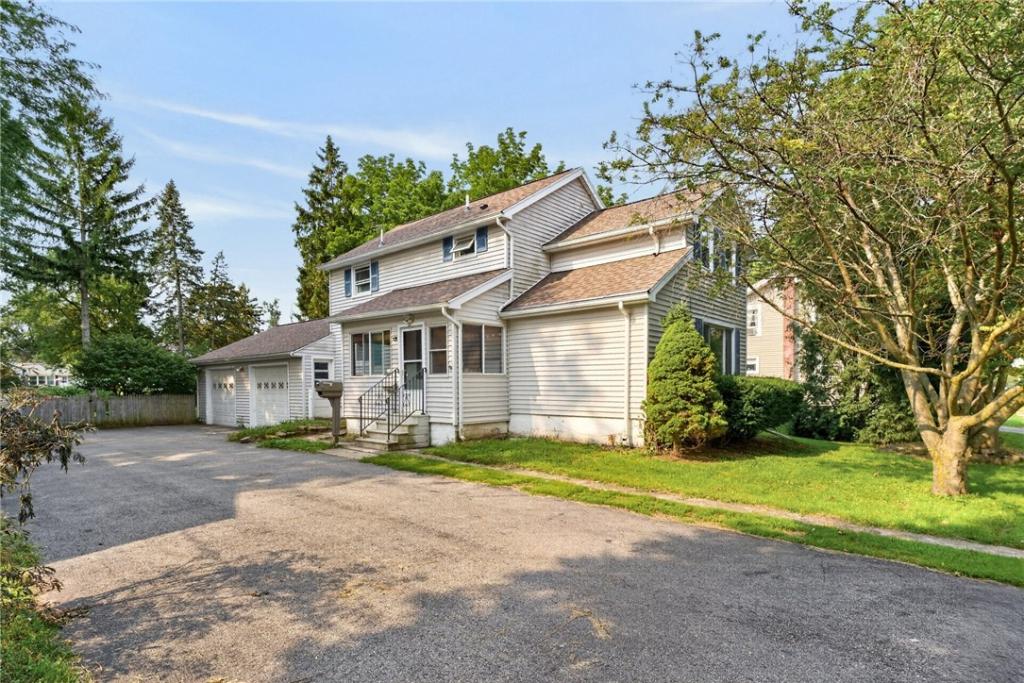 MLS #R1706254 image #0