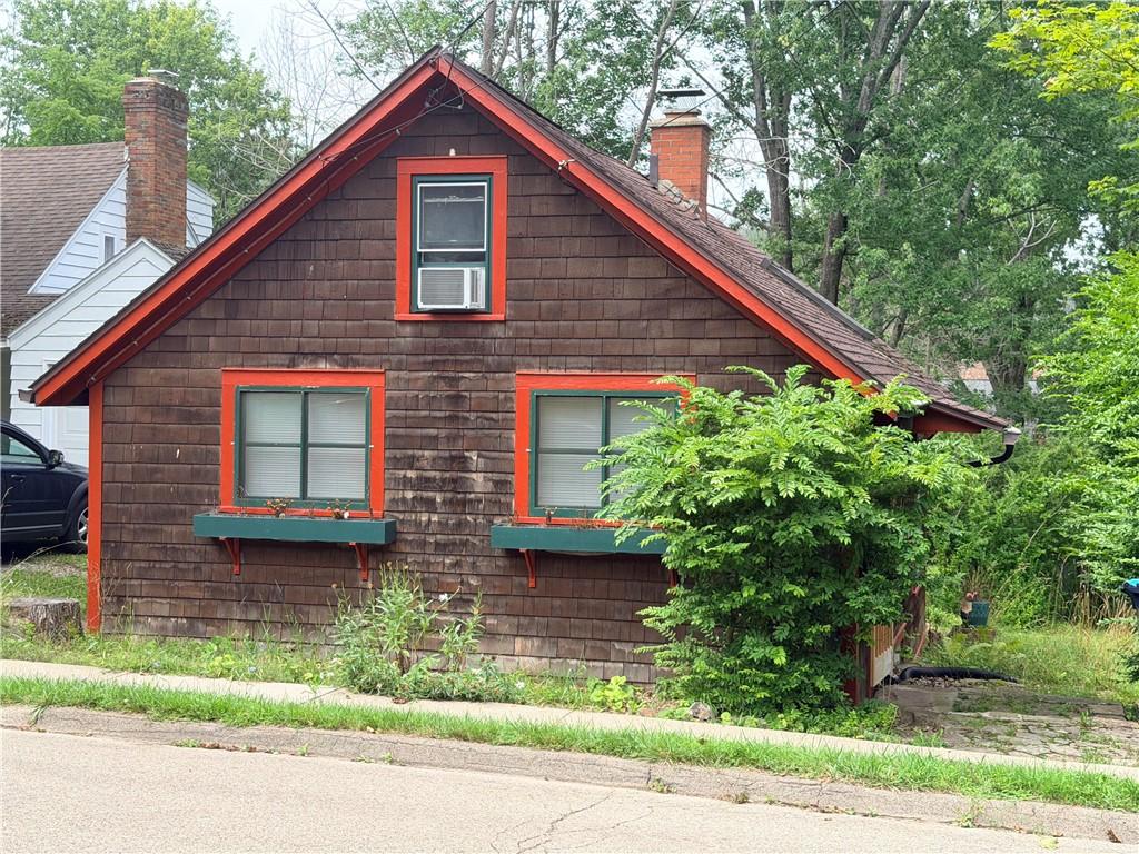 MLS #R1707066 image #0