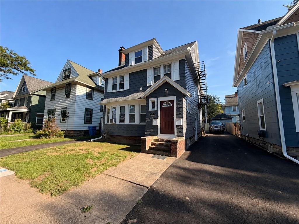 MLS #R1707308 image #0