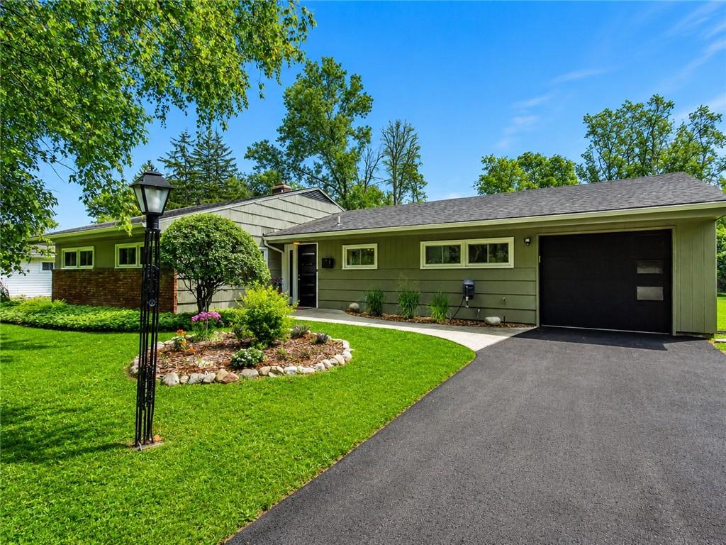 MLS #R1707625 image #0