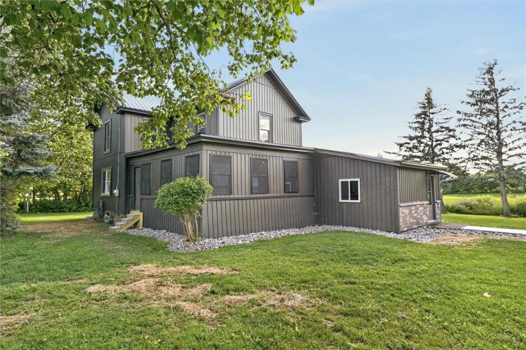 MLS #R1707966 image #0