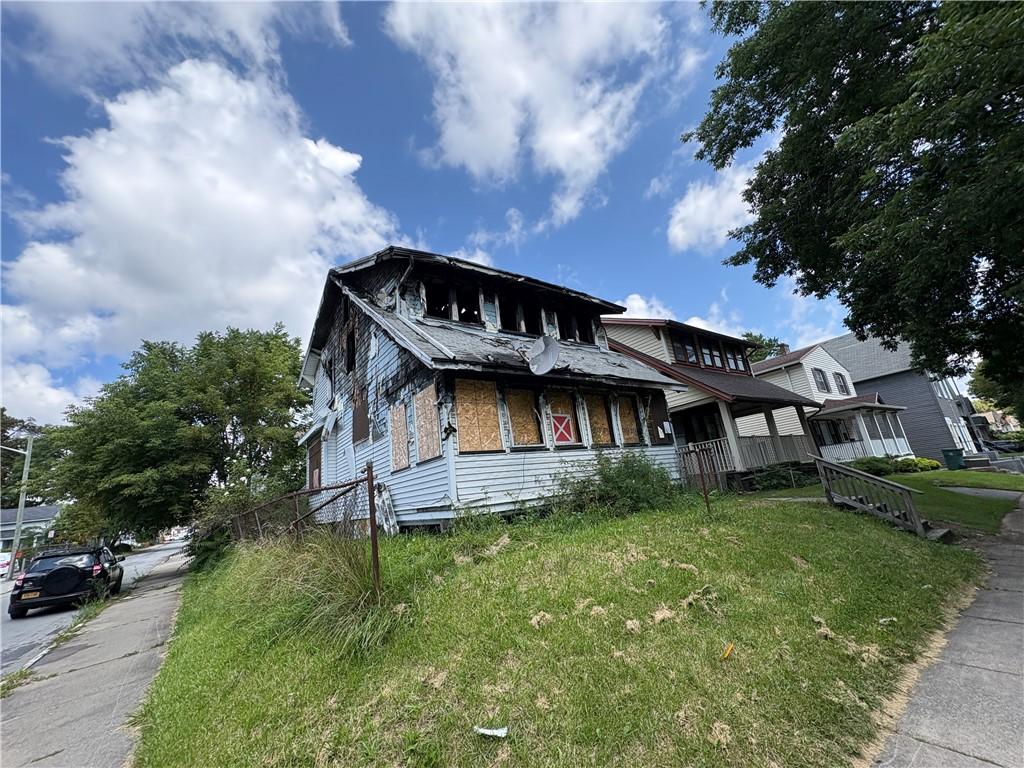 MLS #R1708886 image #0