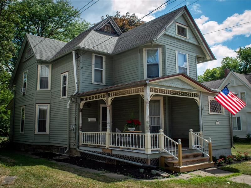 MLS #R1709415 image #0