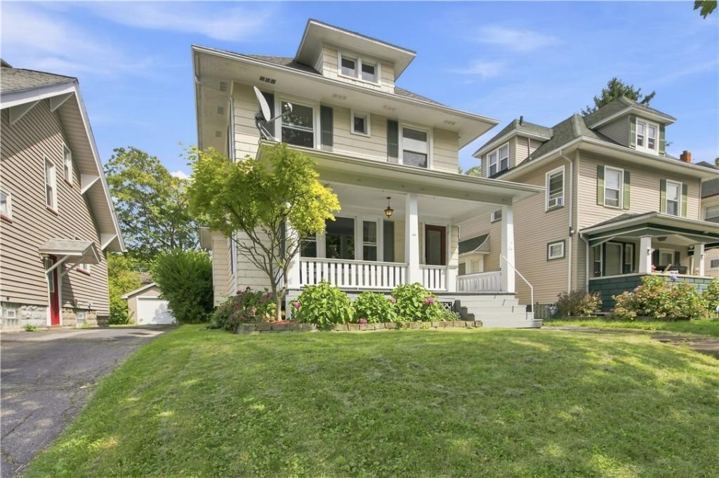 MLS #R1709656 image #0