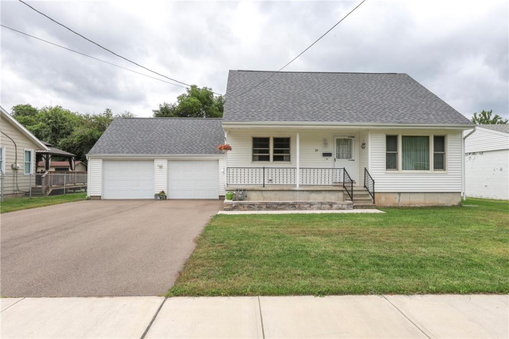 MLS #R1709906 image #0
