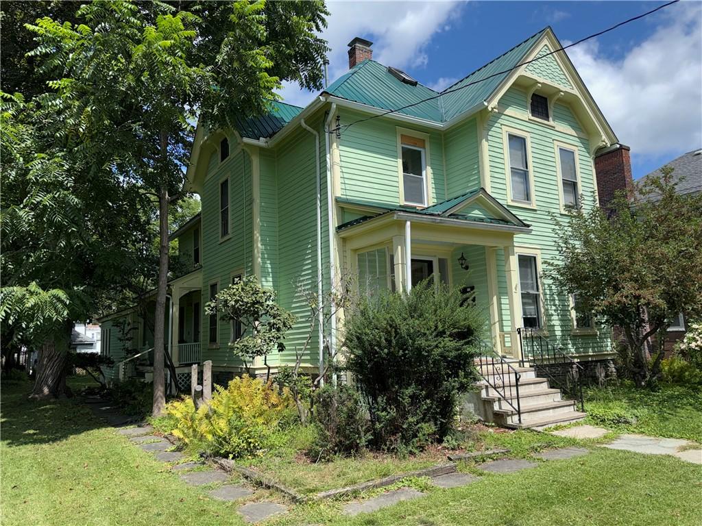 MLS #R1710646 image #0