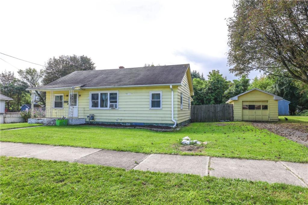 MLS #R1710652 image #0