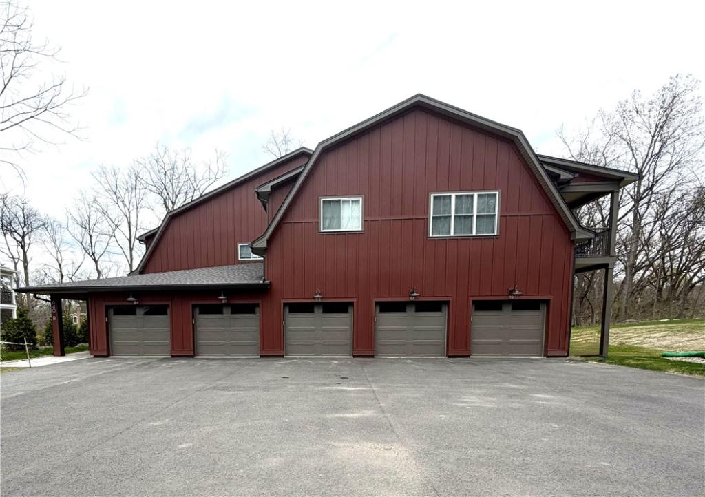 MLS #R1711677 image #0