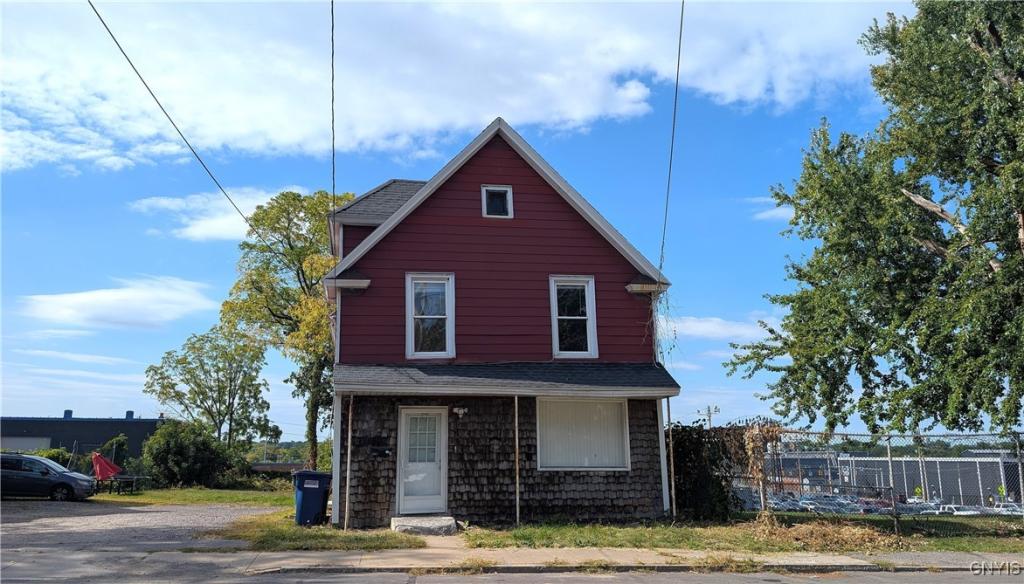 MLS #S1639228 image #0