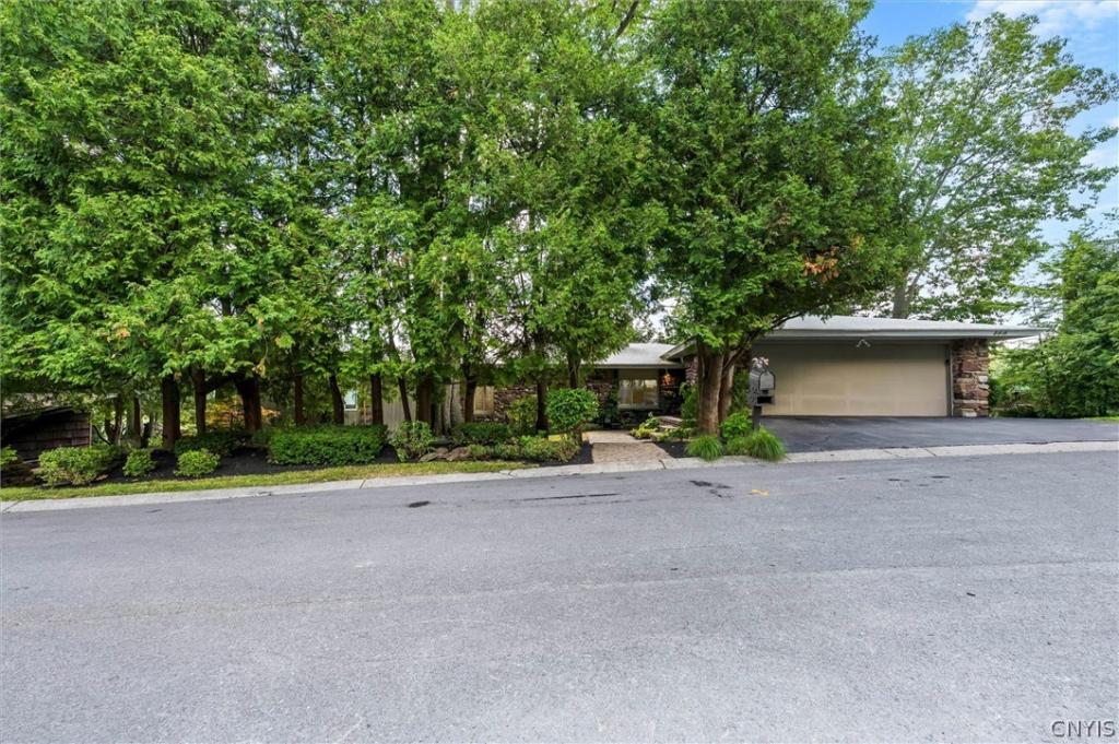 MLS #S1694282 image #0