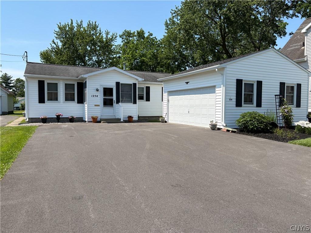 MLS #S1694756 image #0