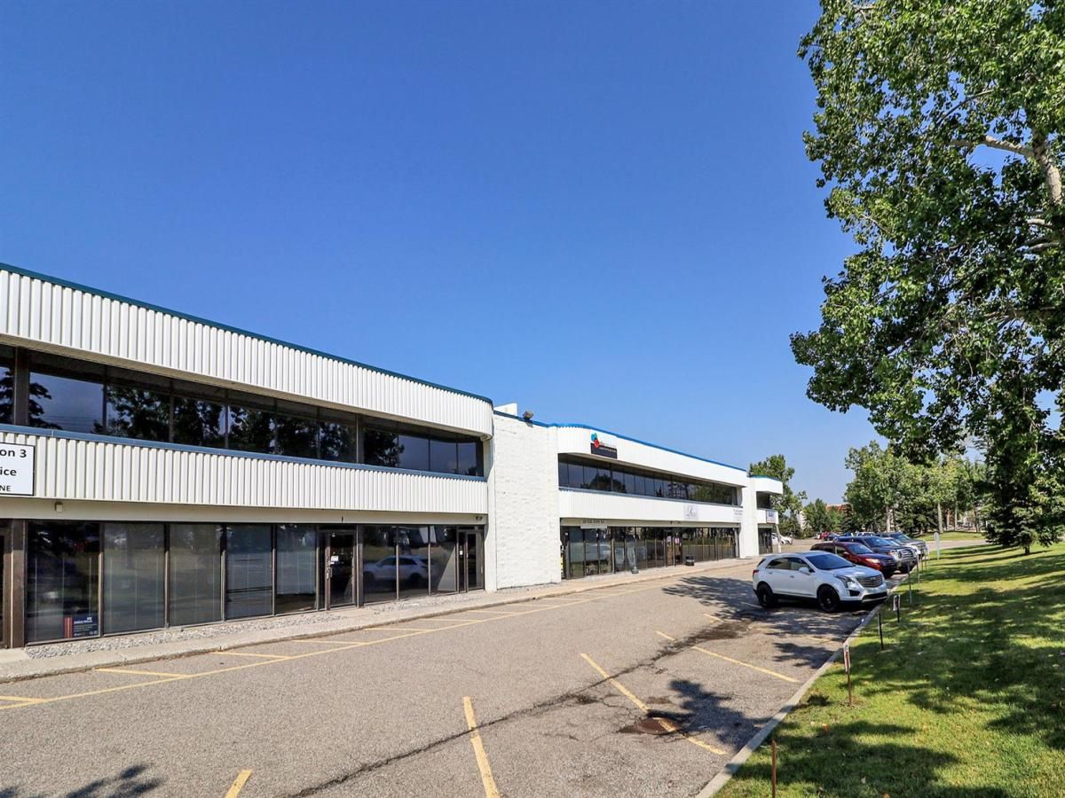 126, 1530 27 Avenue NE Calgary AB T2E7S6 | MLS #A2012039 MLS #A2012039 image #0