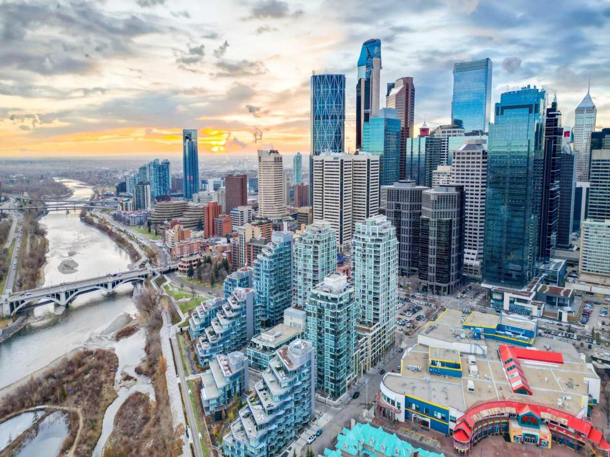 353, 222 Riverfront Avenue SW Calgary AB T2P 0X2 MLS #A2102022 MLS #A2102022 image #0
