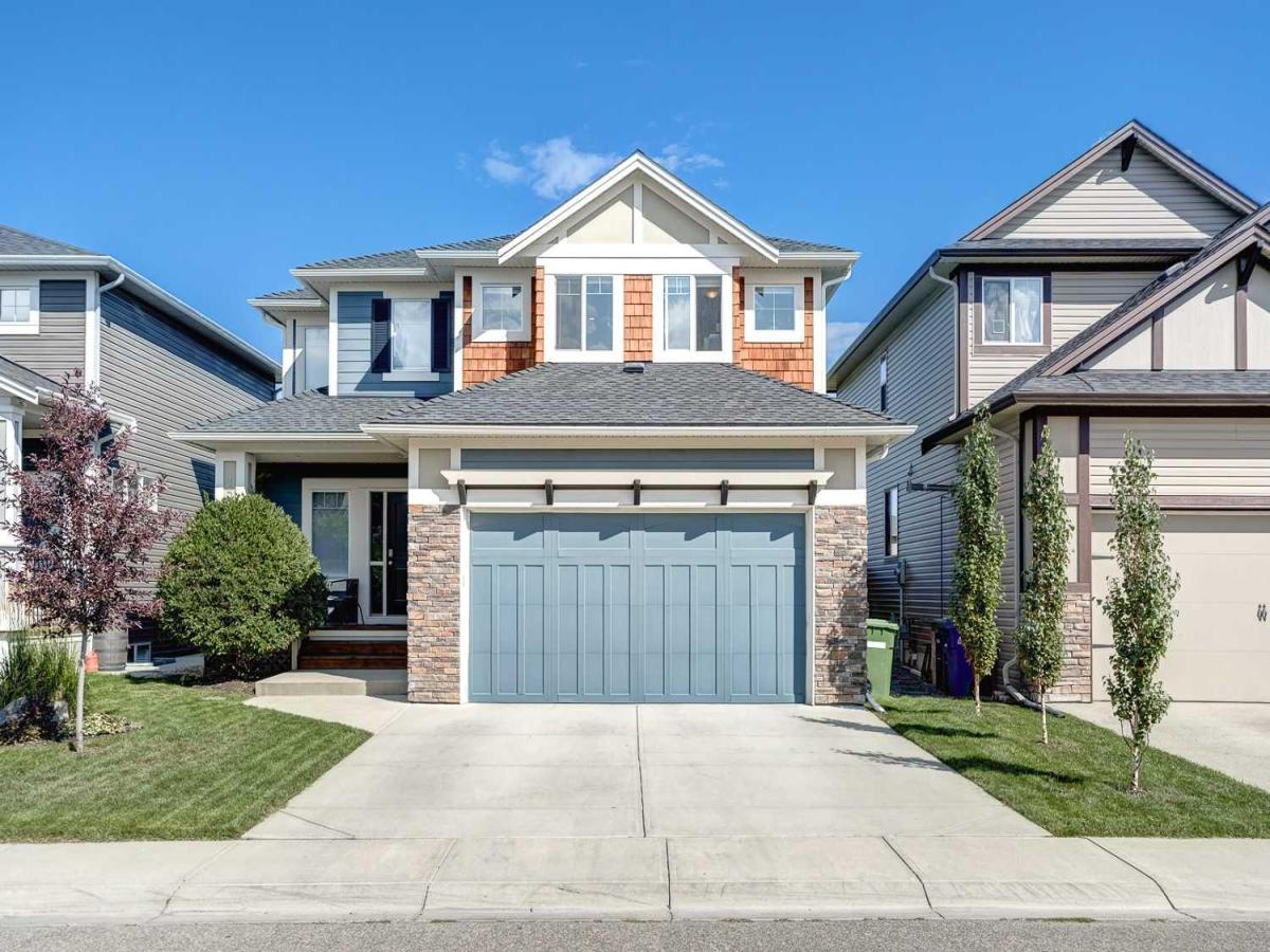 158 Luxstone View SW Airdrie AB T4B0J9 | MLS #A2115409 MLS #A2115409 image #0