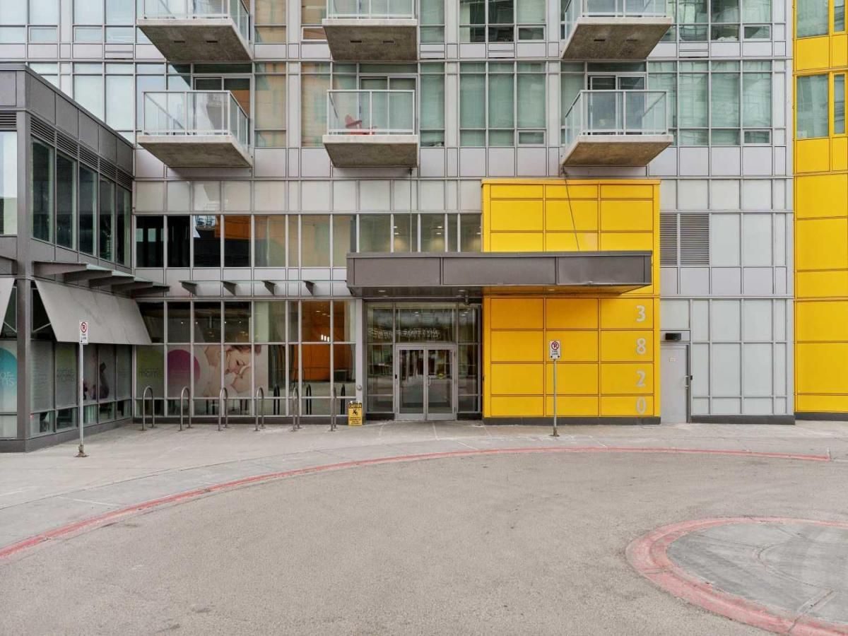 306, 3820 Brentwood Road NW Calgary AB T2L 2L5 MLS #A2115603 MLS #A2115603 image #0