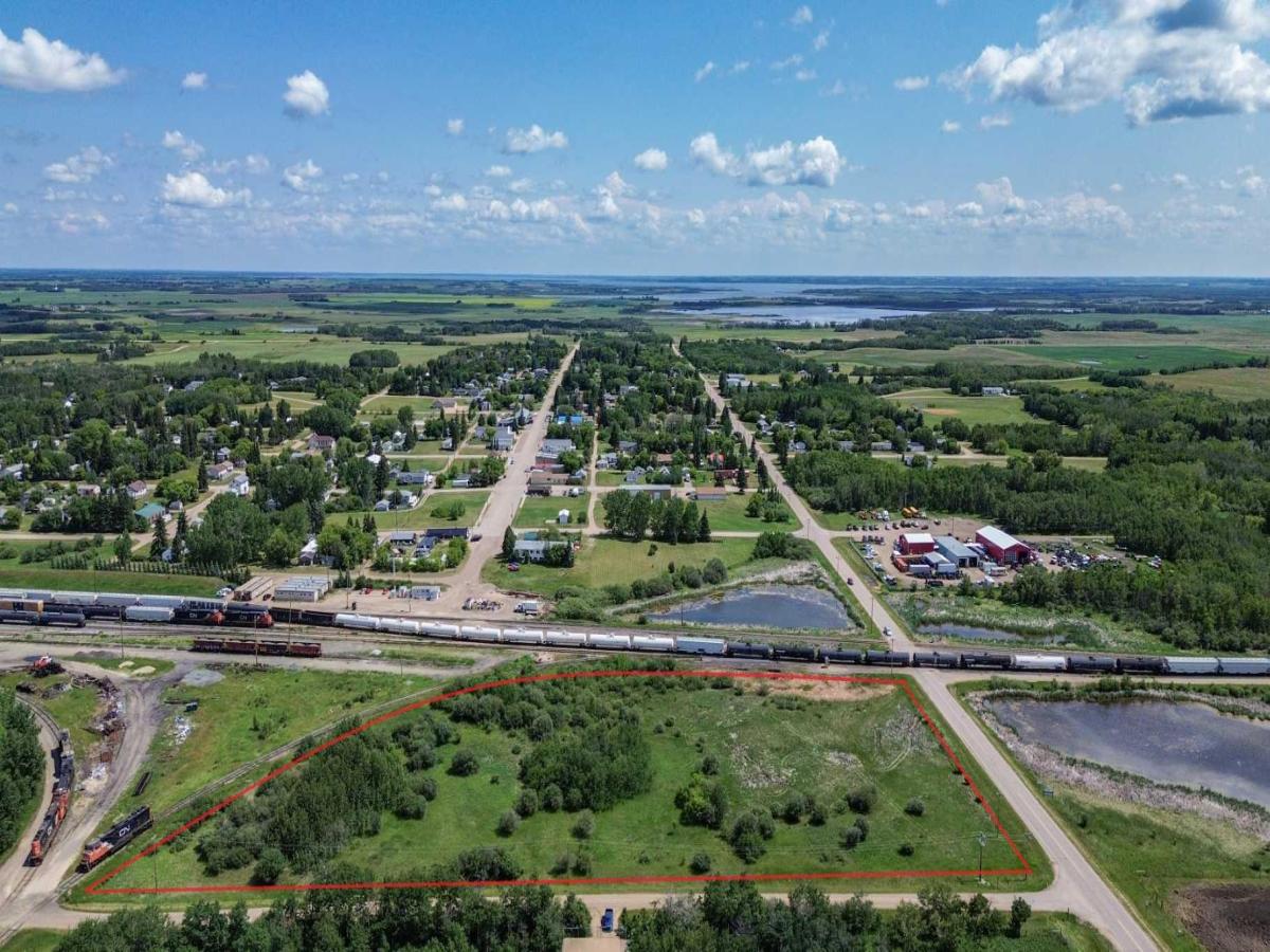 MLS #A2146792 image #0