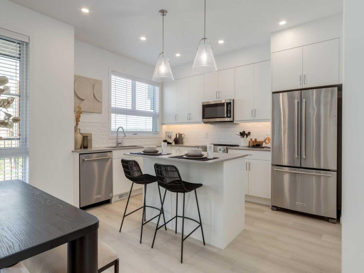 MLS #A2150459 image #0