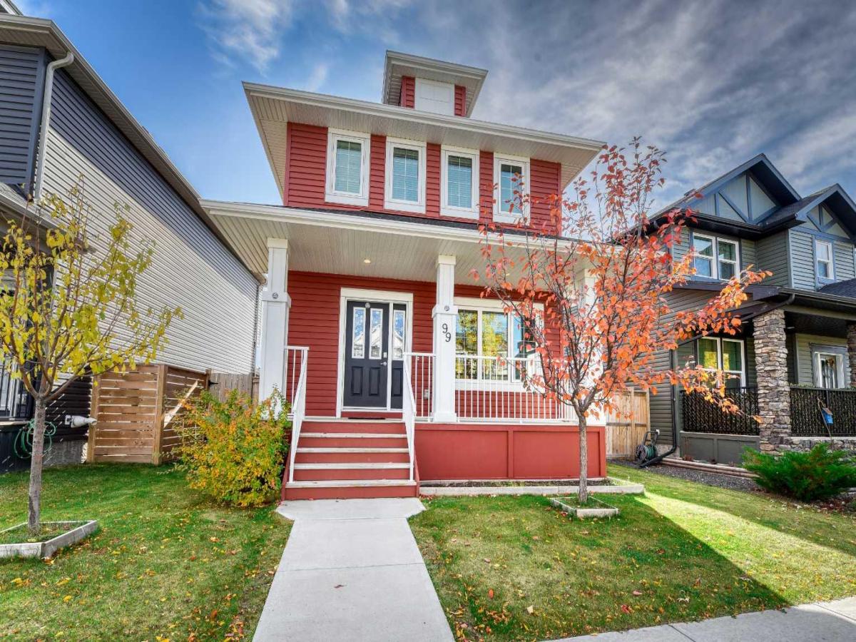 99 Ravensmoor Manor SE Airdrie AB T4A 0V8 MLS #A2172412 MLS #A2172412 image #0