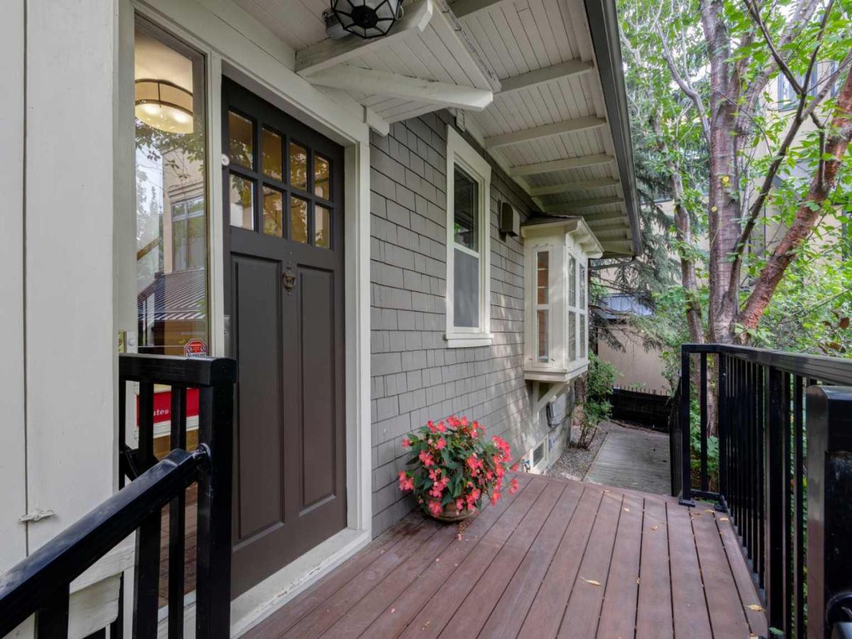 3012 7 Street SW Calgary AB T2T 2X5 MLS #A2176648 MLS #A2176648 image #0