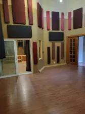 11, 1209 38 Avenue NE Calgary AB T2E 6M2 MLS #A2260156 broker reciprocity