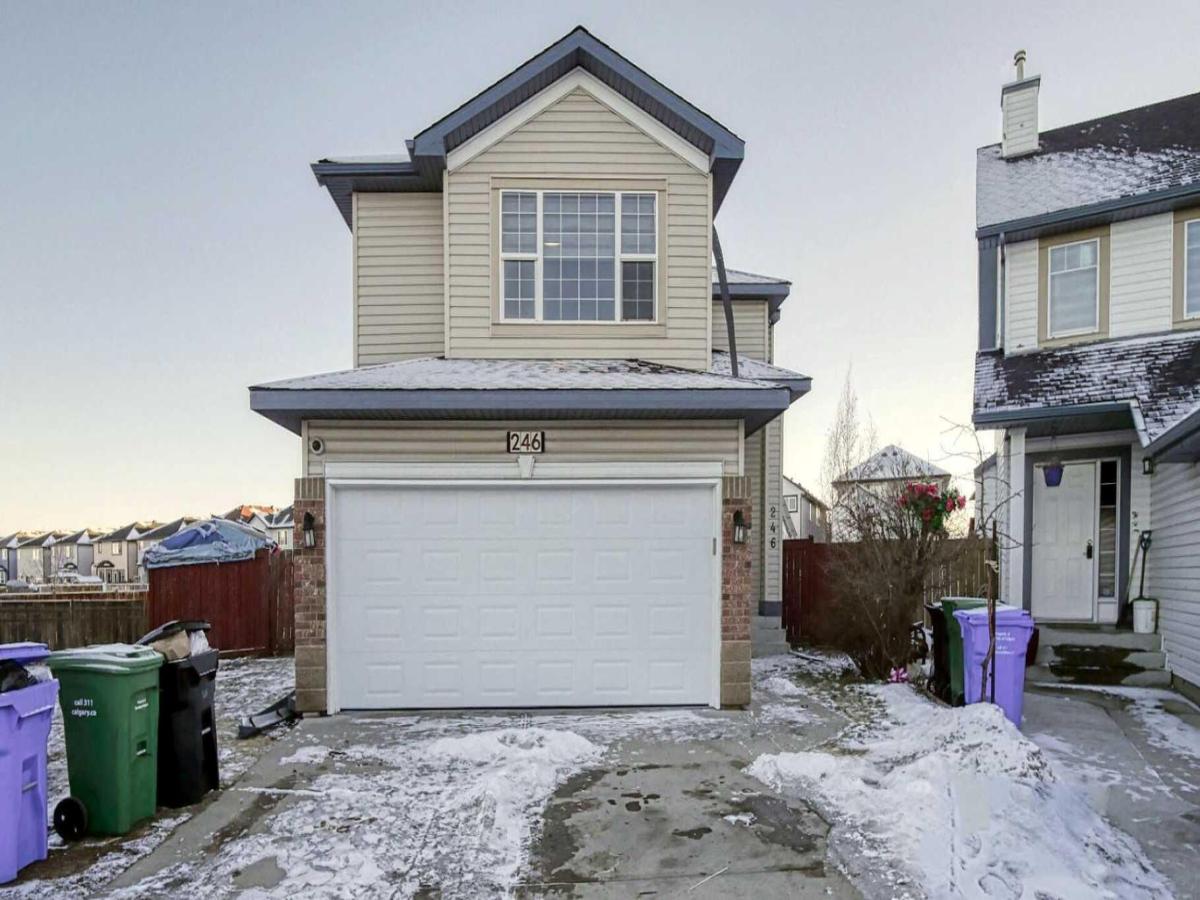 246 Saddlefield Place NE Calgary AB T3J 4Z3 MLS #A2182936 MLS #A2182936 image #0