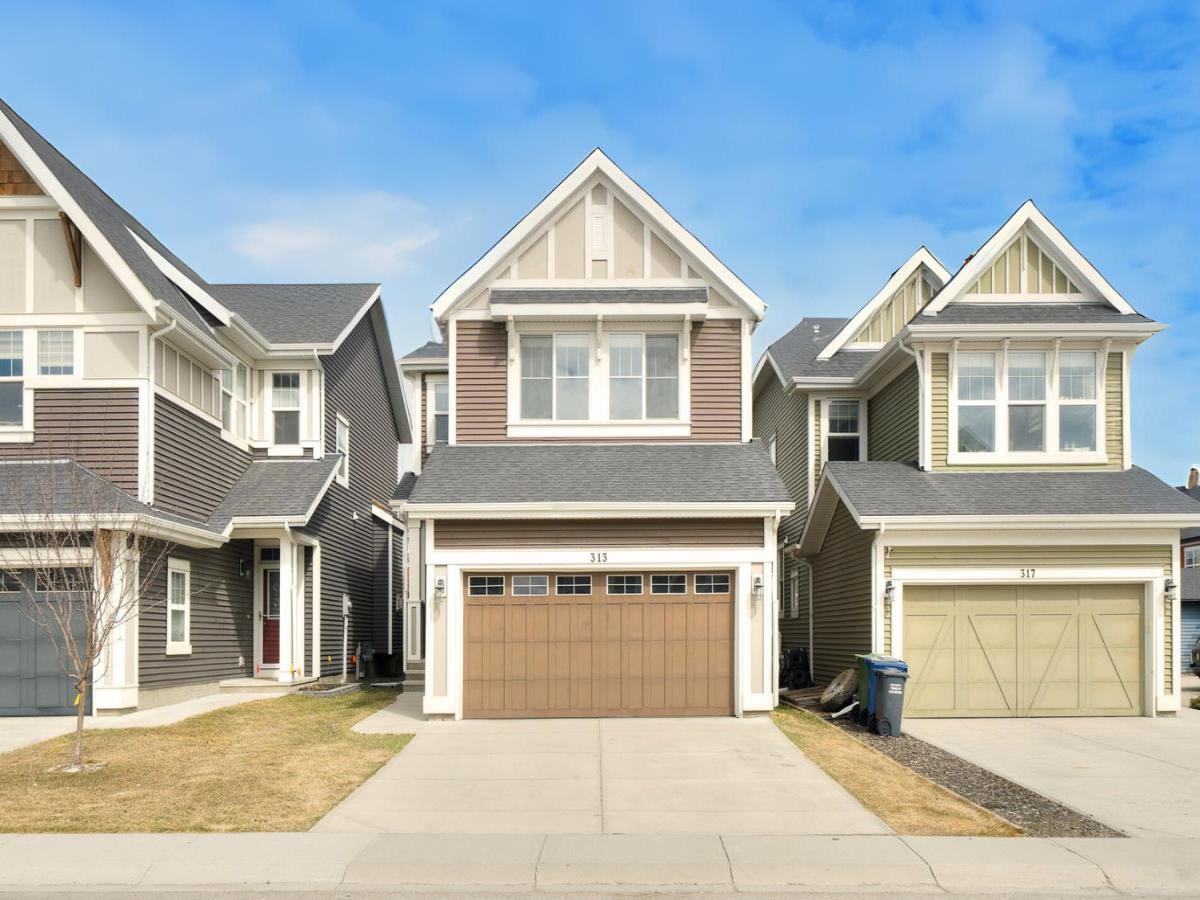 313 River Heights Crescent Cochrane AB T4C 0V2 | MLS #A2184793 MLS #A2184793 image #0