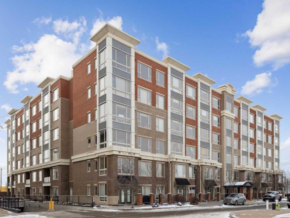 515, 35 Inglewood Park SE Calgary AB T2G 1B5 | MLS #A2184920 MLS #A2184920 image #0