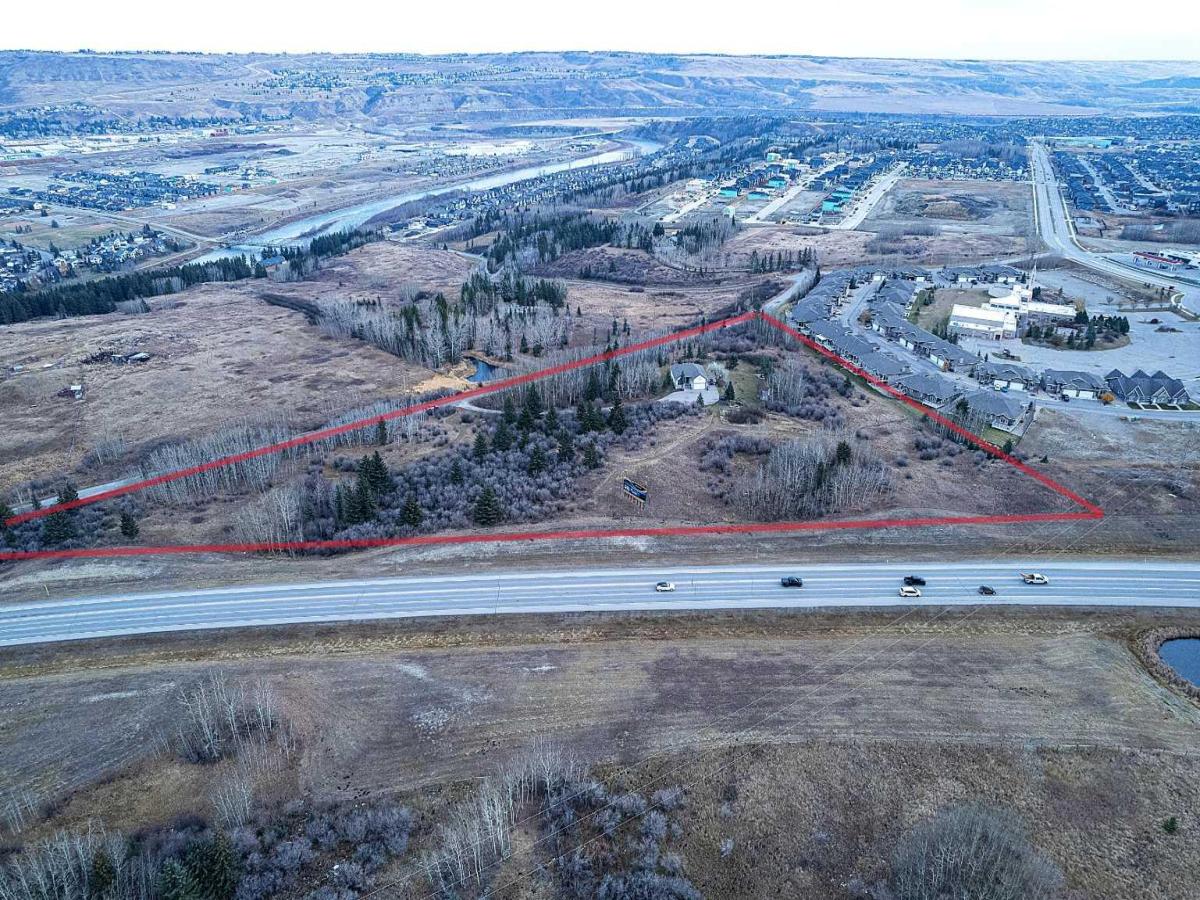 Cochrane MLS #A2185945 image #0