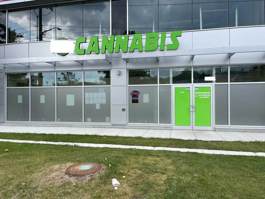 Calgary AB | MLS #A2188708 MLS #A2188708 image #0