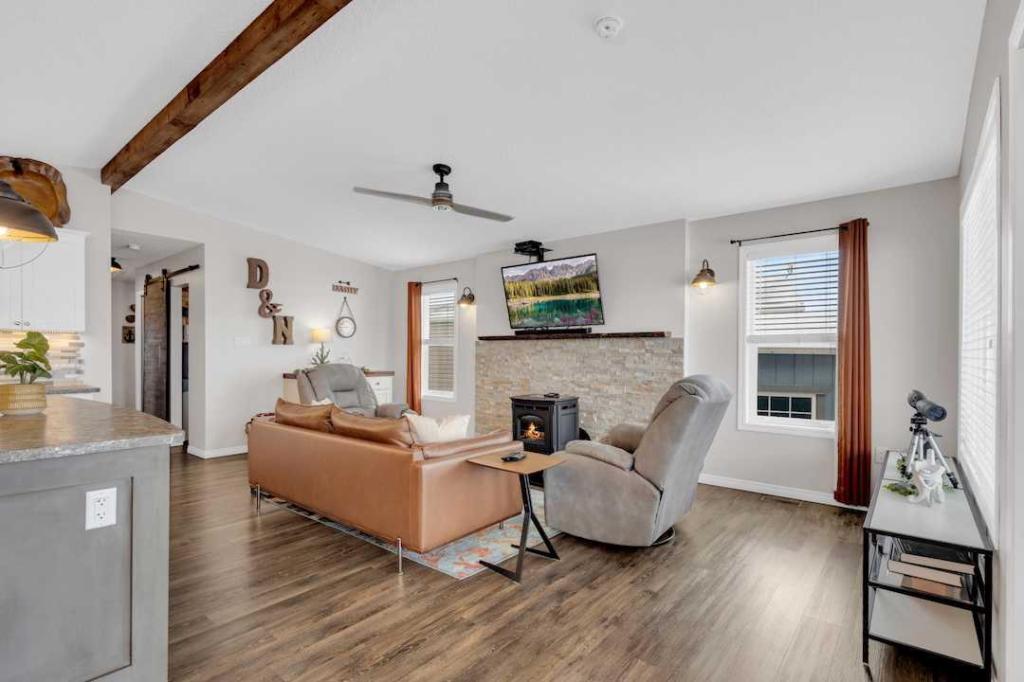 MLS #A2197538 image #0