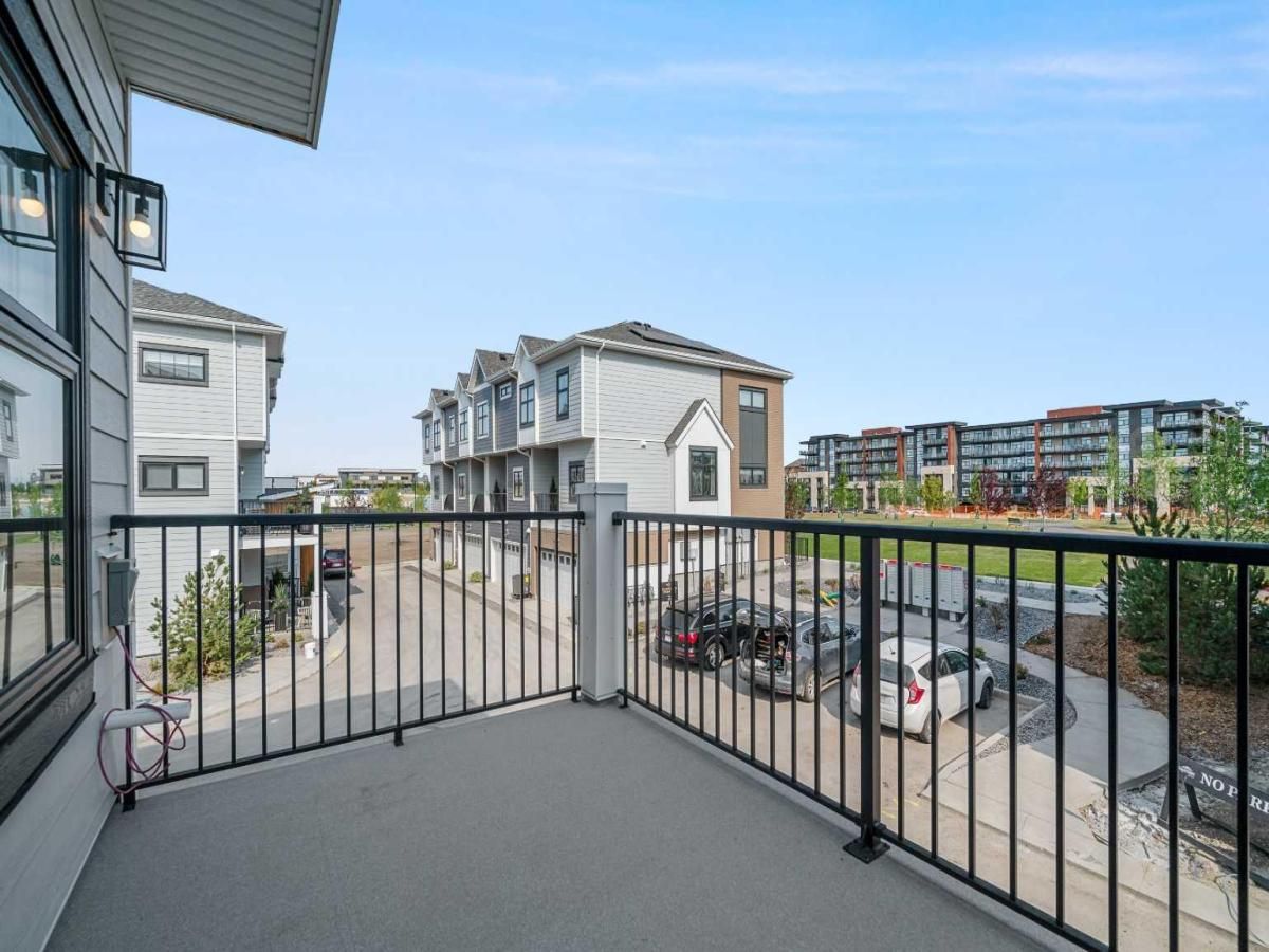 599 Mahogany Road SE Calgary AB T3M 3Y3 MLS #A2204348 MLS #A2204348 image #0