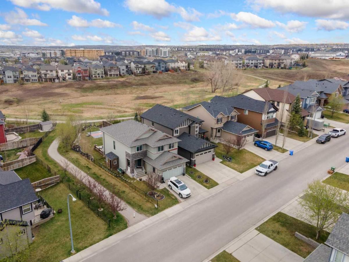 MLS #A2219115 image #0