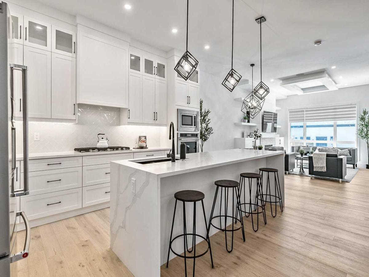 MLS #A2223251 image #0